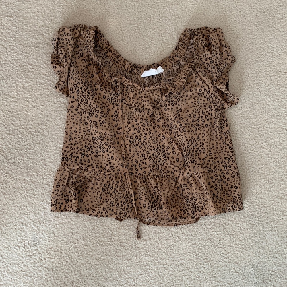 Super cute print top